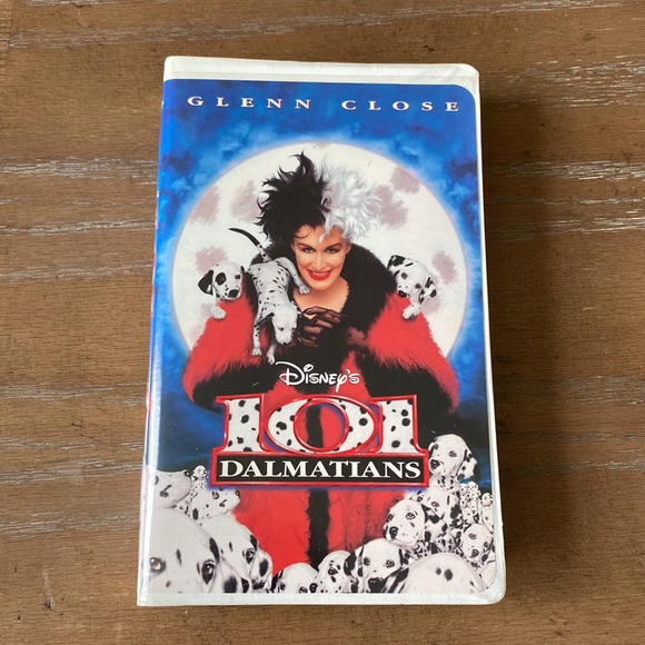 1996 Original Disney's "101 Dalmatians" VHS Tape - Picture 9 of 9